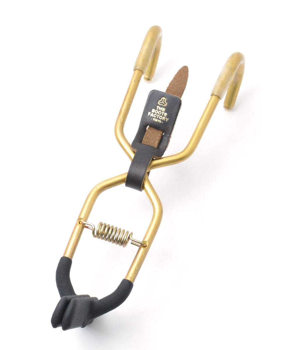 BOOTS HANGER – THE BOOTS SHOP ONLINE