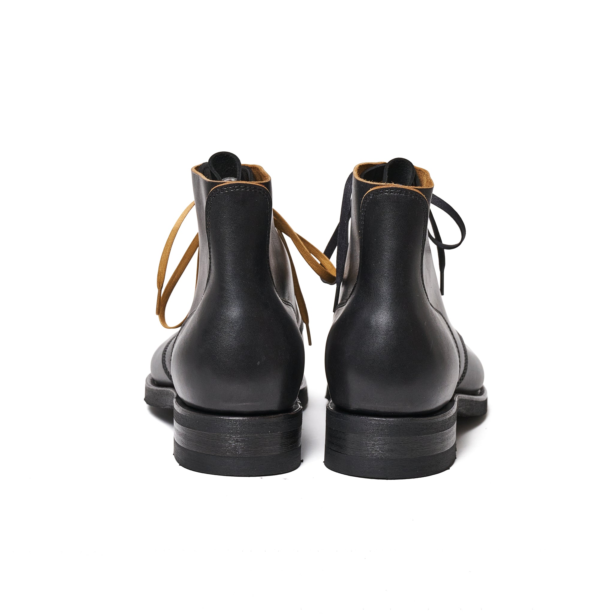 M42.5 (Black Esprit de Chrome) – THE BOOTS SHOP ONLINE