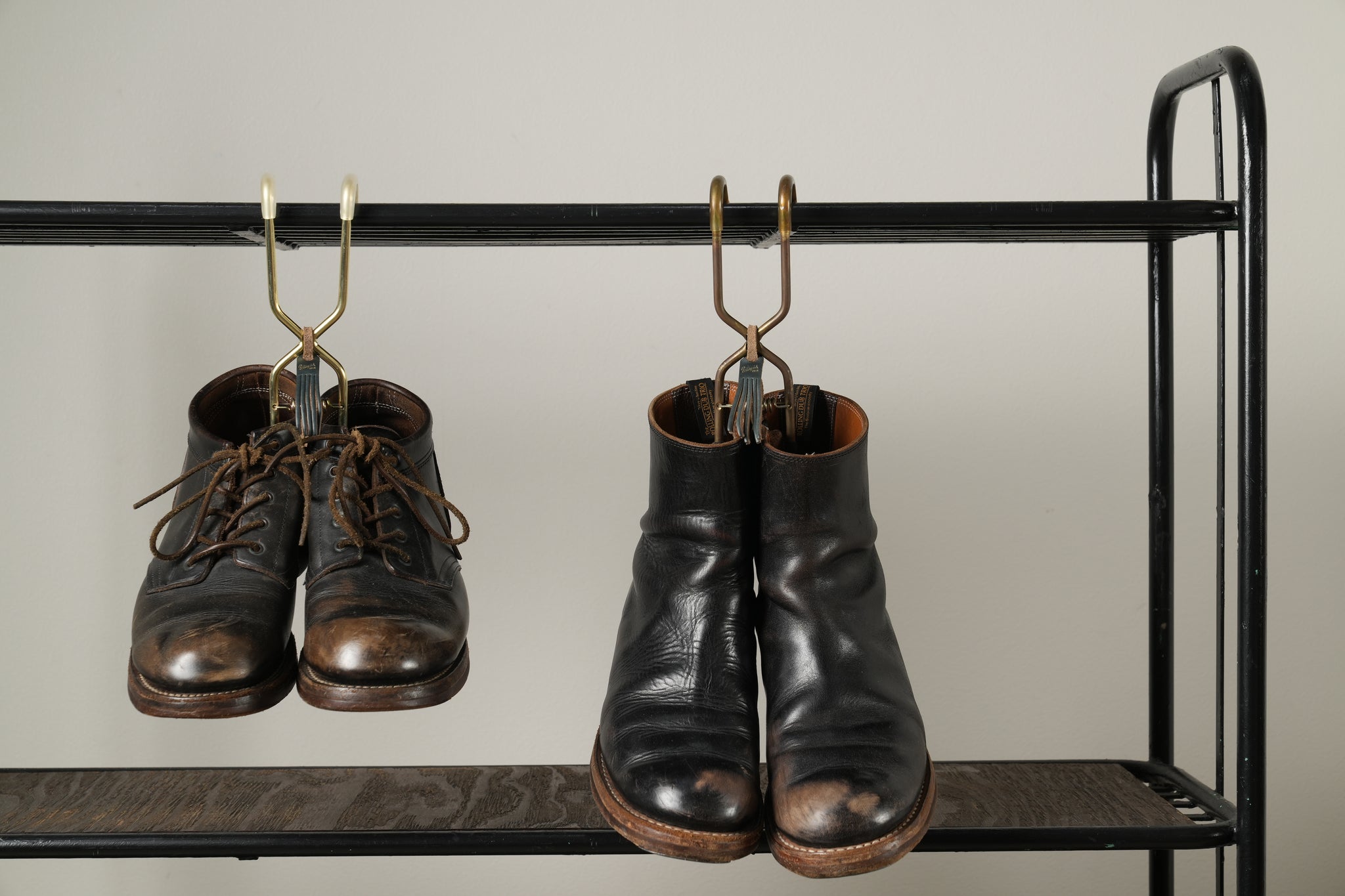 BOOTS HANGER – THE BOOTS SHOP ONLINE