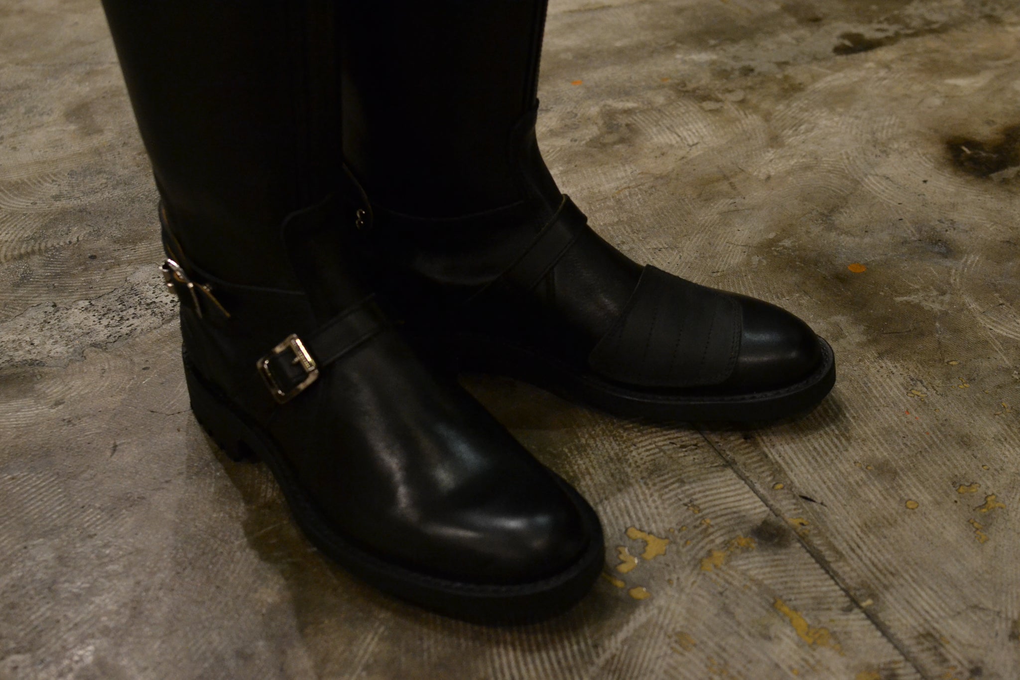 REV101 – THE BOOTS SHOP ONLINE